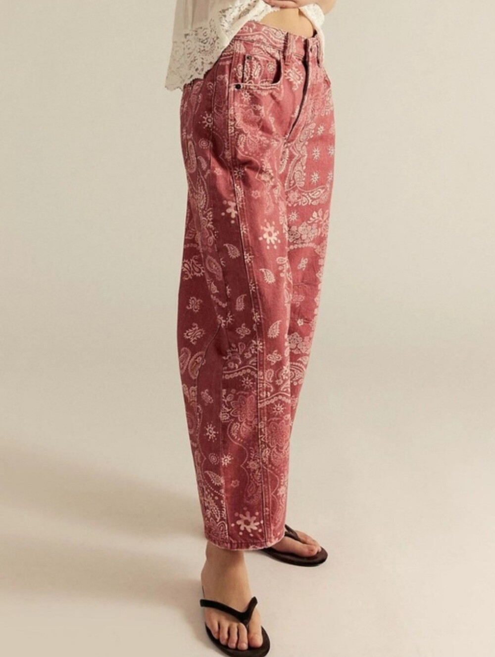 Loveimgs Women's Boyfriend Baggy Barrel Red Paisley Jean Size Medium US 8-10 NWT - Picture 11 of 13